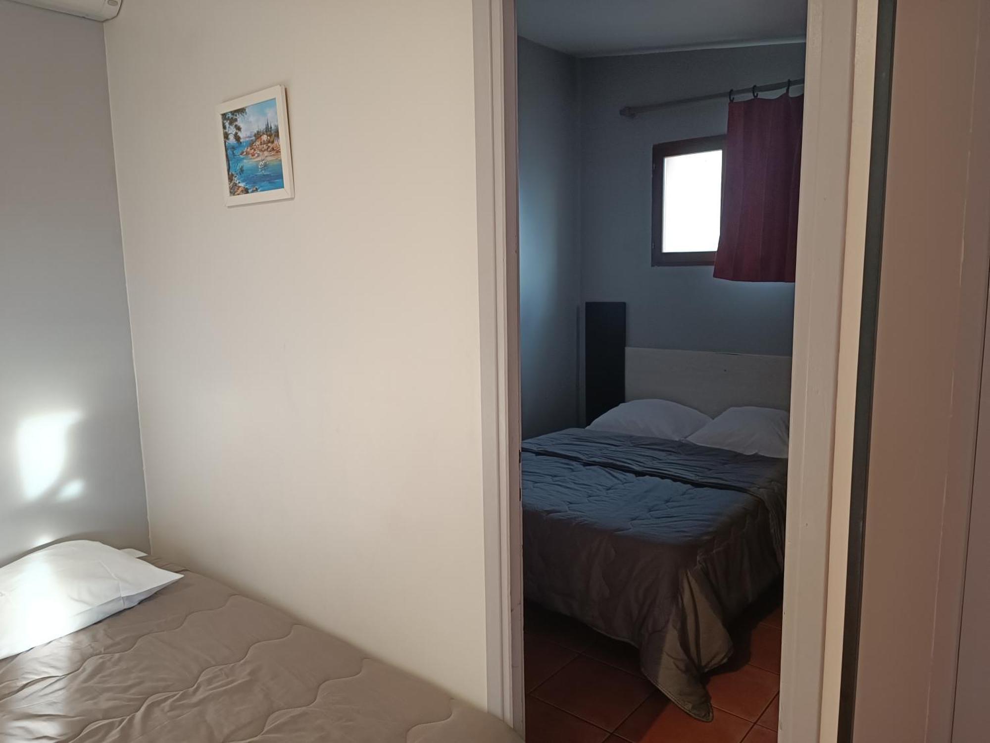 Hotel L'Hacienda Martigues Bagian luar foto